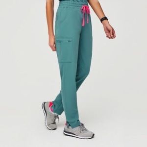 High waisted Yola scrubs in discontinued Hydrogreen color.